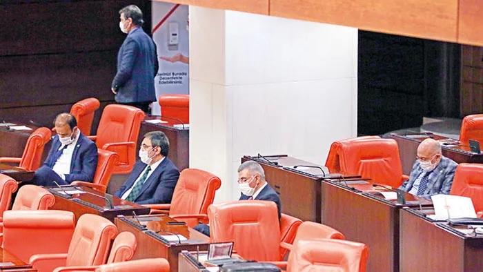 TBMM Genel Kurulu 16 saat sürdü! İnfaz düzenlemesine MİT ve Berfin Özbek ayarı