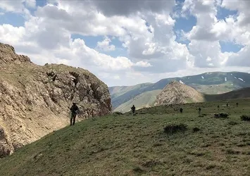 Son dakika: Şemdinli'de 6 terörist öldürüldü