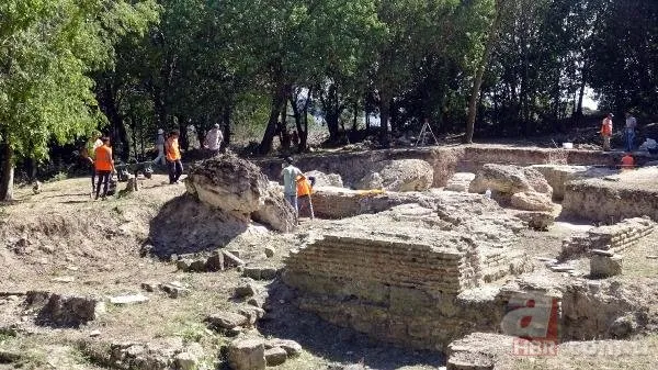 İstanbul’da ilginç keşif! Bathone Antik Liman Kentinde çıngıraklı bilezikli çocuk mezarı bulundu