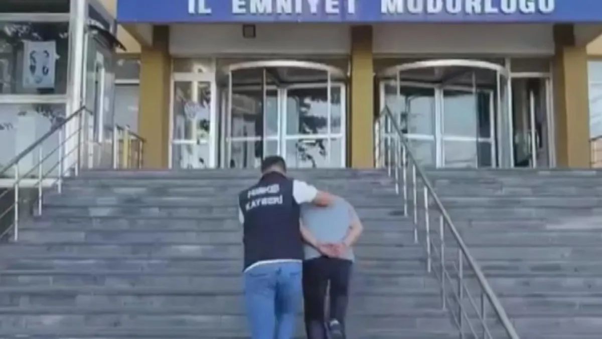 Zehir tacirlerine geçit yok! Bahçesinde kenevir yetiştirdi gözaltına alındı