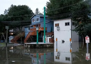 ABD'de olumsuz hava şartları: 15 ölü