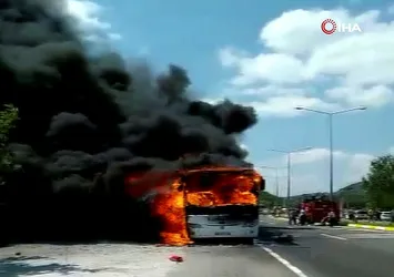 Son dakika: Balıkesir'de otobüs yandı: 5 ölü