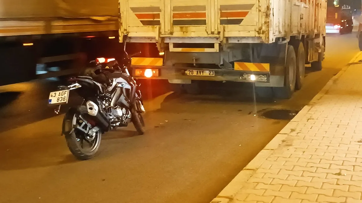 Kütahya'da korkutucu trafik kazası: 2 yaralı