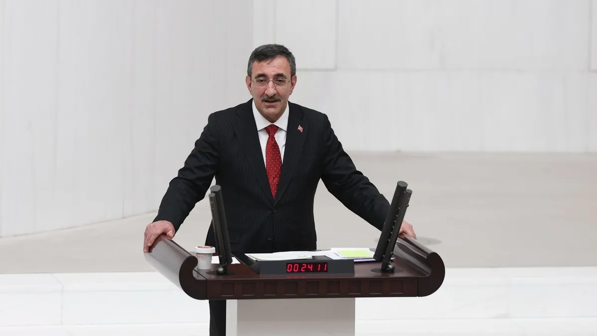 Cevdet Yılmaz'dan yeni sivil anayasa vurgusu: Vesayet kalıntıları silinmeli