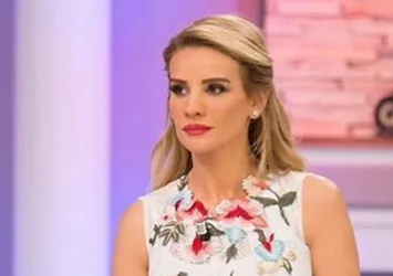 Esra Erol'un Trump mesajı olay oldu!