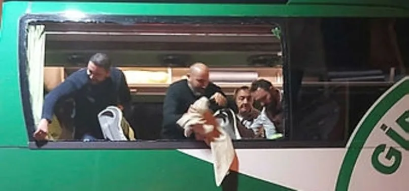 Giresunspor kafilesine Samsun dönüşü taşlı saldırı