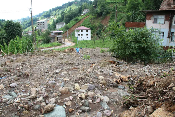 Çalışmalar tamamlandı! Rize'de yaşanan sel felaketlerinin nedeni belli oldu - 3