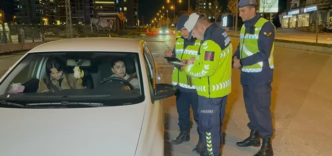 Adıyaman'da jandarma ekiplerinden sıkı denetim