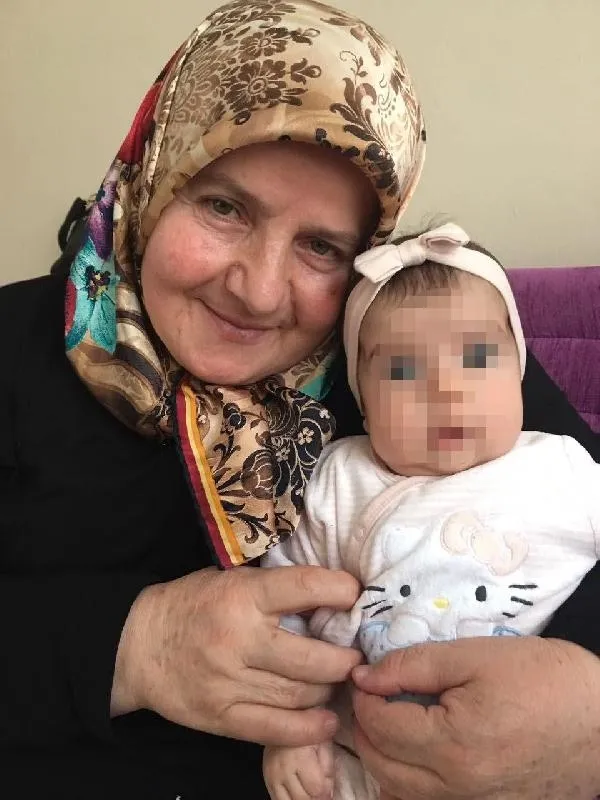 Rize'de 3 kardeş 54 günde koronavirüsten öldü - 1