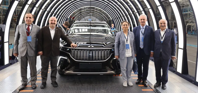 CHP'li vekiller Togg'a hayran kaldı: Gururla izliyoruz inşallah daha büyür