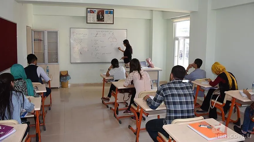 Ek öğretmen ataması olacak mı, ne zaman? İşte kontenjan ve branş dağılımı... Ek öğretmen ataması tarihi 2023 10