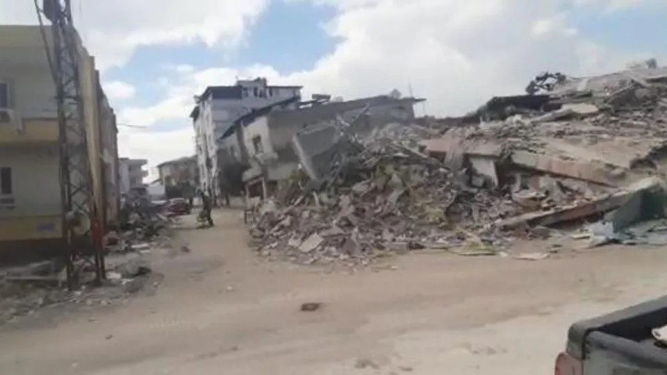 Artık havuz park değil 'radye temel var mı' diye soruyorlar! Depremler ev tercihlerini değiştirdi
