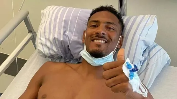 Testis kanserine yakalanan Sebastian Haller’in son hali yürek burktu