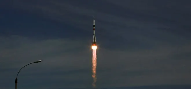 Soyuz Uzay Aracı, Kazakistan’dan fırlatıldı