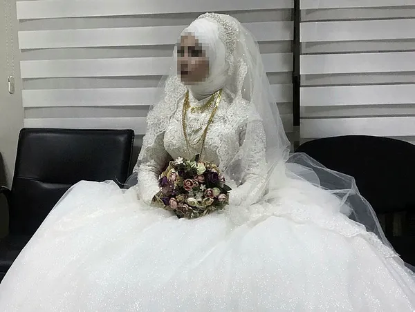 Diyarbakır'da evlendirilen kız çocuğunu polisler kurtarıldı - 1