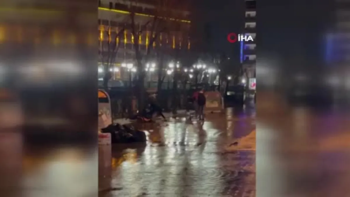 17 bıçak darbesiyle öldürülen Fatih Bayar’ın katil zanlılarının yargılanmasına başlandı