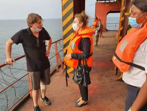 Son dakika: Türk gemisine korsan baskın! Bakan Karaismailoğlu: Bu haydutların elinden bu vatandaşlarımızı kurtaracağız - 5