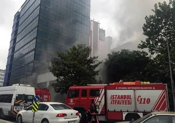 Şişli eski Türk Telekom Binası'nda yangın