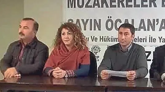 İzmir’de skandal ortaya çıktı! CHP’li Tunç Soyer’in akıl hocası Apo seviciler - 4