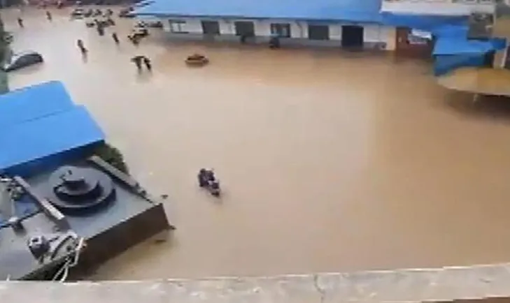 Nepal’deki sel ve toprak kaymasında 45 kişi öldü