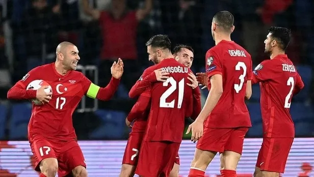 Türkiye gruptan çıktı mı? Türkiye’nin play-off rakipleri belli oldu mu?