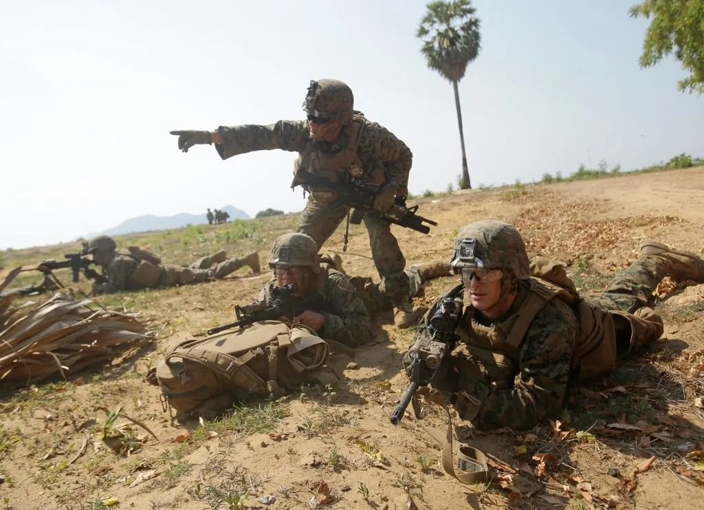 Операция сша в гренаде 1983. Army invasion. Вторжение сша в панаму 1989. Squad австралия mutaha. Российская армия.