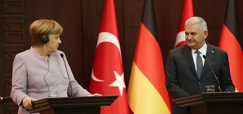 Yıldırım ve Merkel basın toplantısı düzenledi