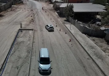 Bitmeyen yol çalışması vatandaşları çileden çıkardı: İşe gidip gelemiyoruz!