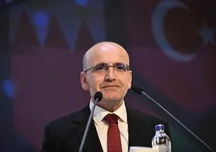 Bakan Mehmet Şimşek'ten sanayi üretimi açıklaması: Göstergeler ılımlı artışa işaret ediyor