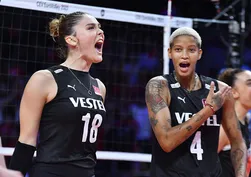 Melisa Vargas ve Zehra Güneş birbirlerini sildi