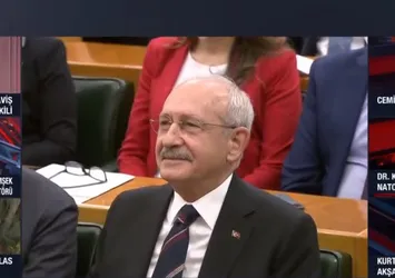 CHP’de yeni danışman krizi! Canlı yayınında sert sözler: FETÖ’cülük CHP’nin iliklerine kadar sirayet etmiş