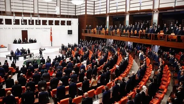 1627207663278.jpg TBMM'de yeni dönem hazırlığı! İçtüzük'te neler değişecek? - 3
