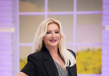 ‘Zahide Yetiş ile Mutfak Bahane’ ile ekrana dönen Zahide Yetiş mutlu evliliğin sırrını açıkladı