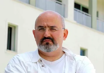 Önder Aytaç Mısır'da enselendi