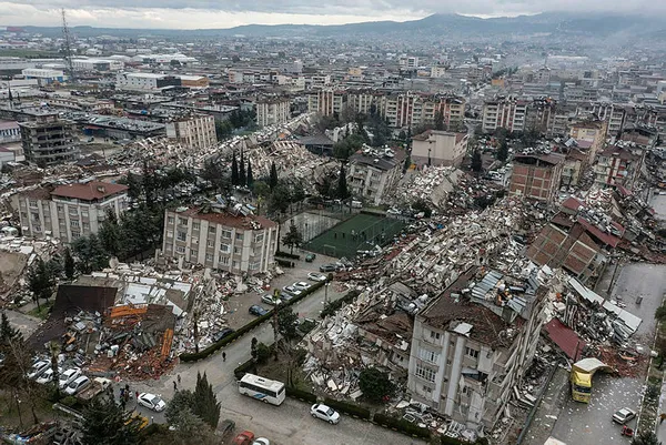Güzelburç Mahallesi adeta haritadan silindi! İşte depremin dehşet veren yüzü - 4