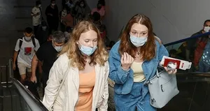 Rusya’dan ilk turist kafilesi Antalya’da!