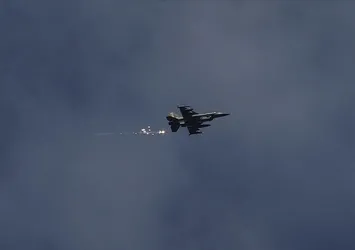İsrail'den Yemen’e hava saldırısı
