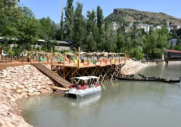 Terör kurutuldu Tunceli Venedik oldu