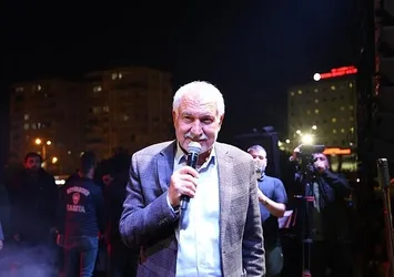 "Kent uzlaşısı" şimdi de Adana'da mı? DEM'li Ali Bozan'dan flaş iddia: CHP'li Zeydan Karalar DEM lehine adaylıktan çekiliyor mu?