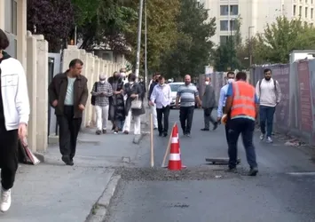 İBB tarafından yapımı devam eden metro çalışmasında çökme meydana geldi
