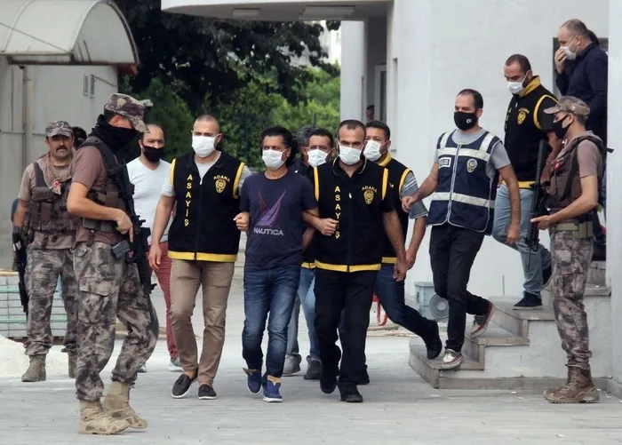 Son dakika: 6 yıldır aranan suç makinesi özel harekat baskınıyla yakalandı - 2