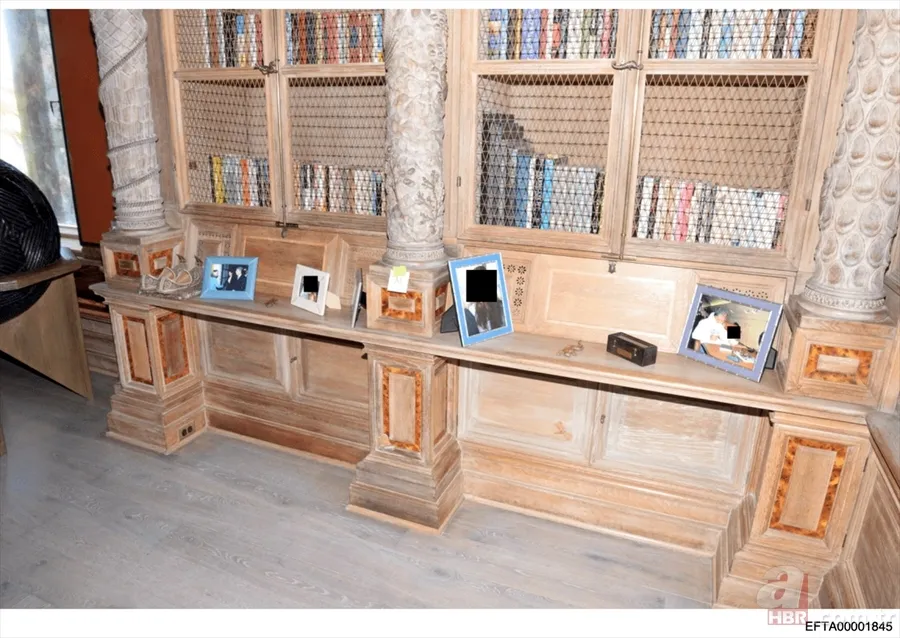 Epstein skandalında yeni görüntüler! Çocuklarla sansürlü kareler mide bulandırdı 11