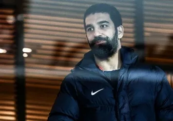 Arda Turan'dan corona virüsü isyanı: Bunu yapmayın