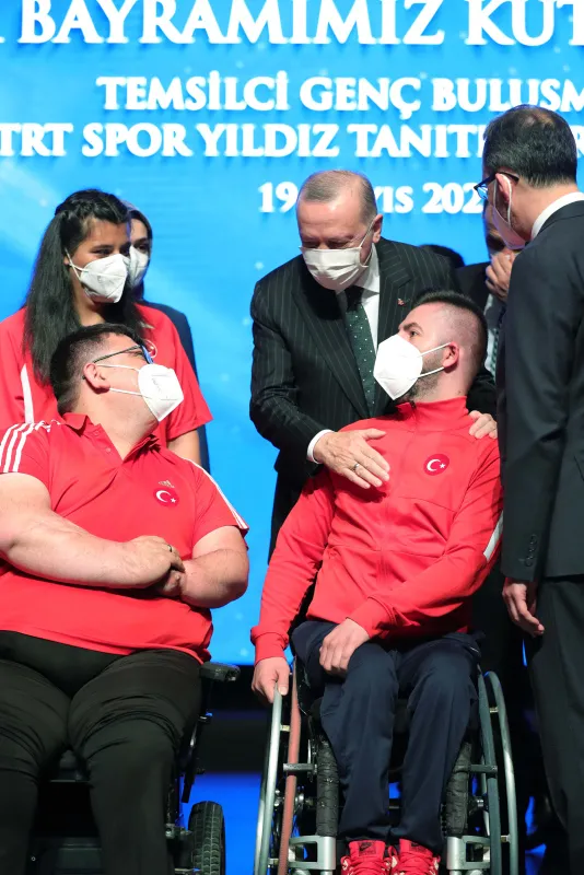 Son dakika: Başkan Erdoğan'dan ABD'ye yanıt: Böyle konuşmasın diyorlar zulme alkış mı tutayım? - 4