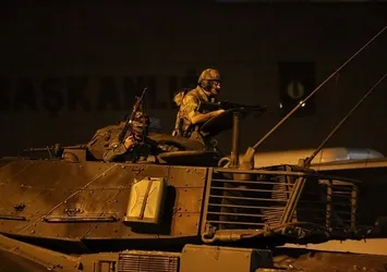'Sivillere ateş aç' emrine uymayan astsubay intihar etti