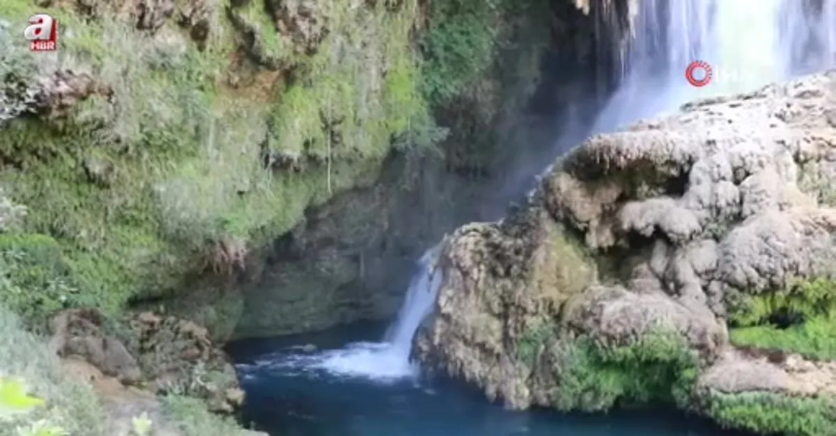 Meke Gölü turist çekiyor