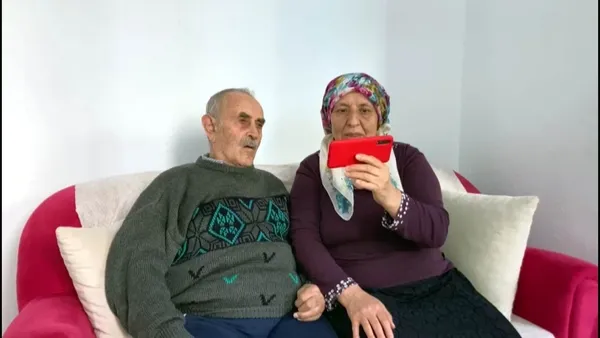 omzumuz-kabardi-hayriye-turksoy-hancer-kick-boksta-dunya-capinda-derece-yapti-1634994219857.jpg Omzumuz kabardı! Hayriye Türksoy Hançer kick boksta dünya çapında derece yaptı - 1