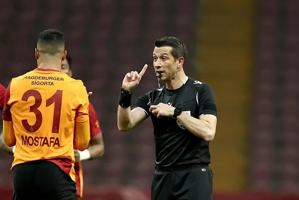 galatasaray-teknik-direktoru-fatih-terimden-ali-palabiyik-ve-suat-arslanbogaya-gonderme-1619641981401.jpg Galatasaray Teknik Direktörü Fatih Terim'den Ali Palabıyık ve Suat Arslanboğa'ya gönderme! - 3