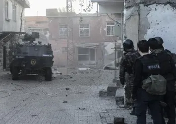 Diyarbakır'da sokağa çıkma yasağı kaldırıldı