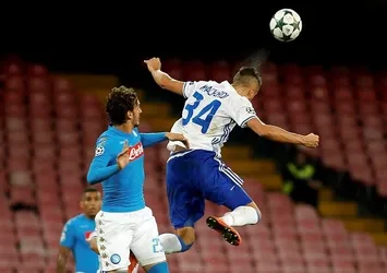 Napoli, Dinamo Kiev'le berabere kaldı